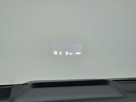 Toyota Alphard — photo 17