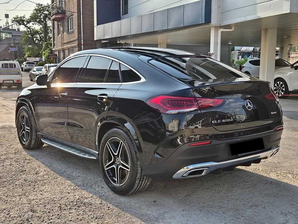 Mercedes-Benz GLE-Class — photo 03