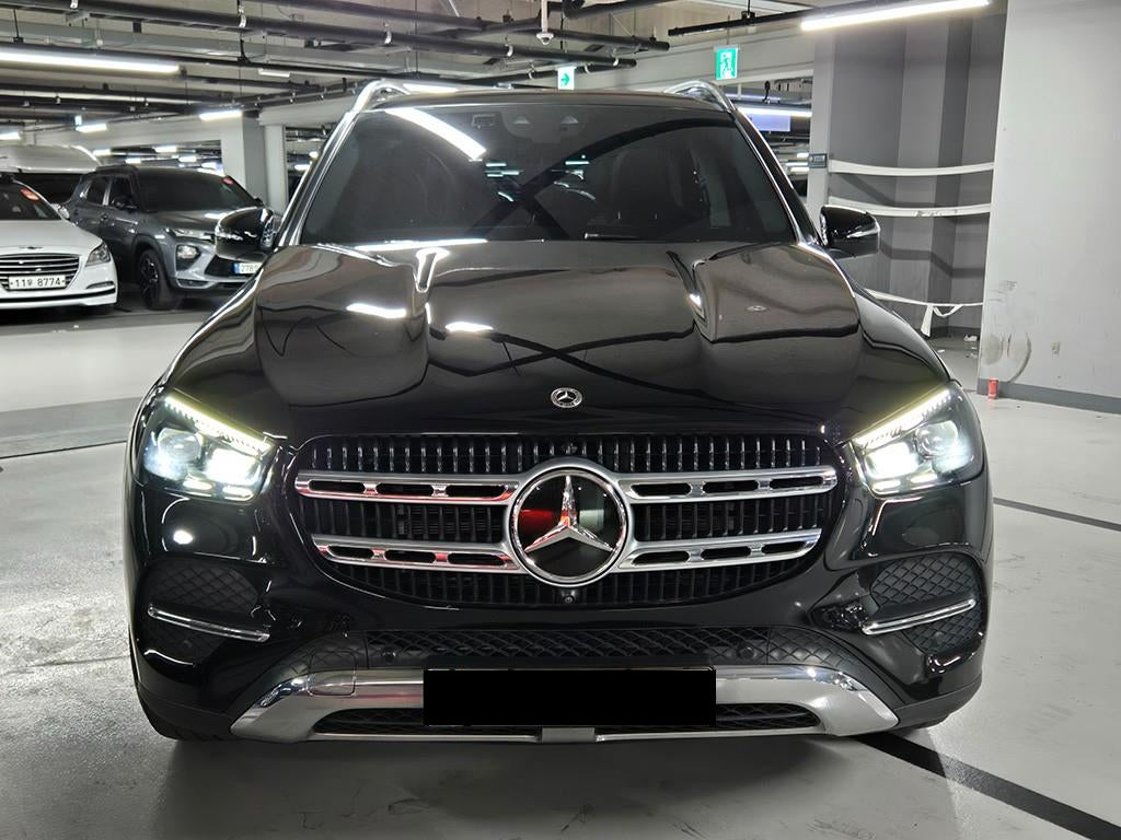 Mercedes-Benz GLE-Class — photo 01