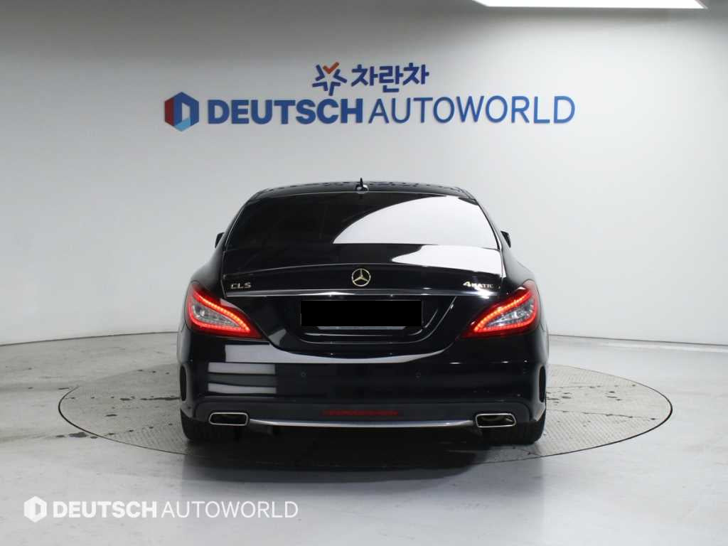 Mercedes-Benz CLS-Class — photo 04