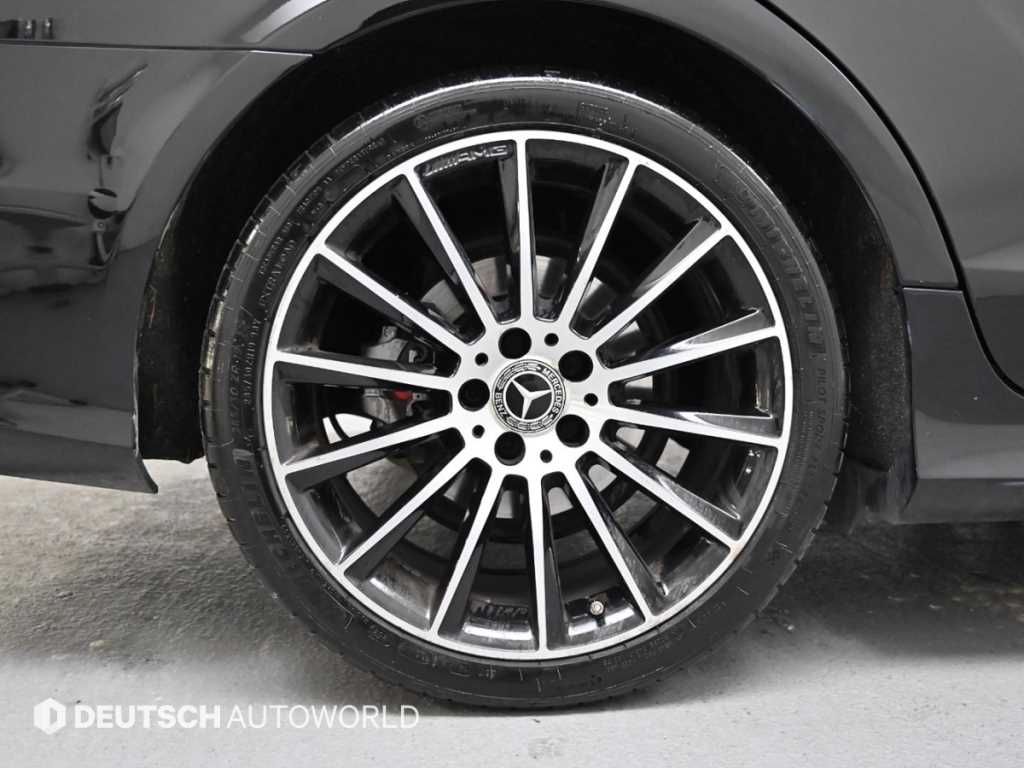 Mercedes-Benz CLS-Class — photo 05