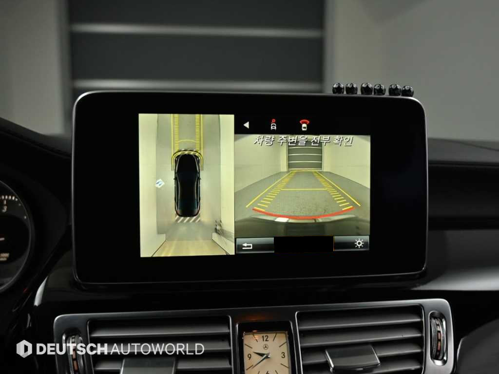 Mercedes-Benz CLS-Class — photo 15