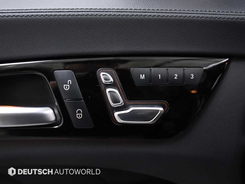 Mercedes-Benz CLS-Class — photo 18
