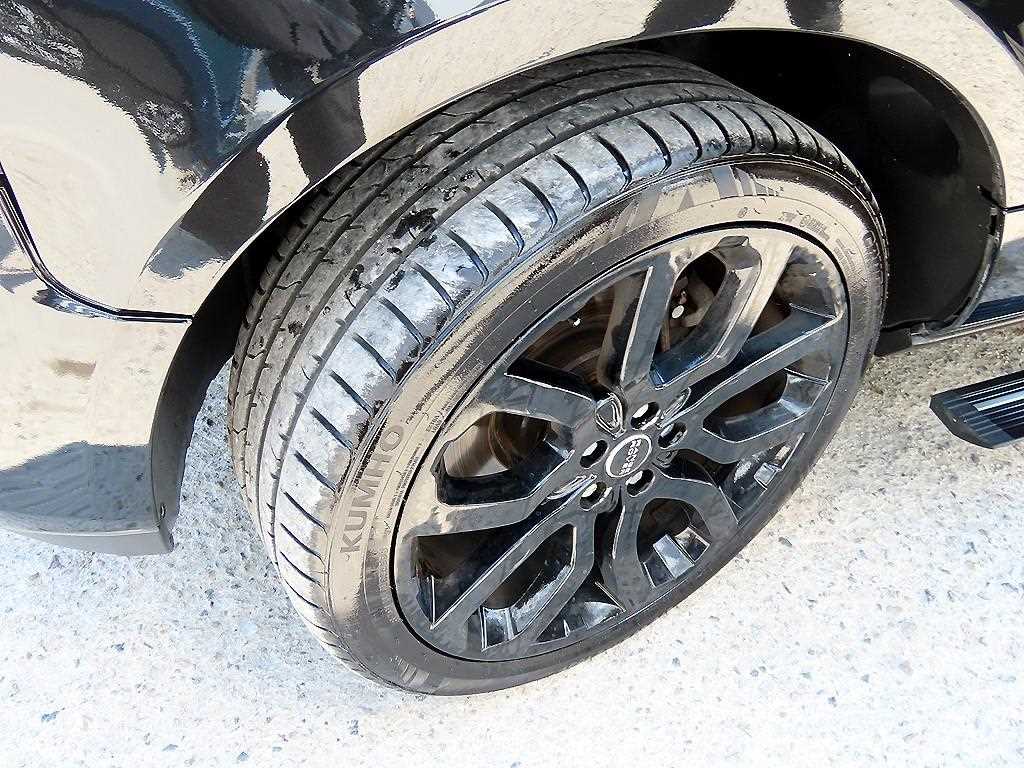 Land Rover Range Rover — photo 20