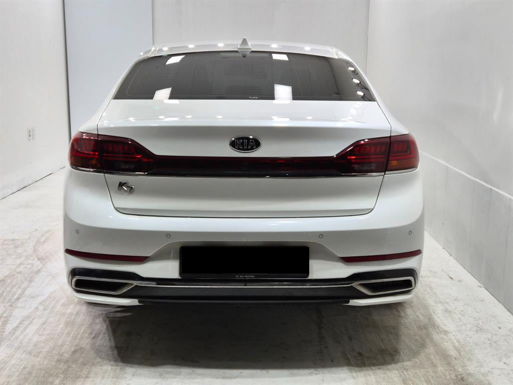 Kia K7 — photo 03