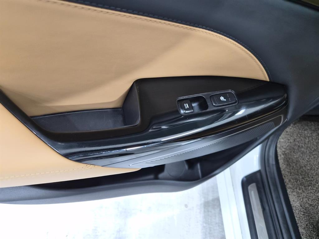 Kia K7 — photo 07