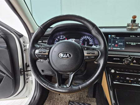 Kia K7 — photo 10