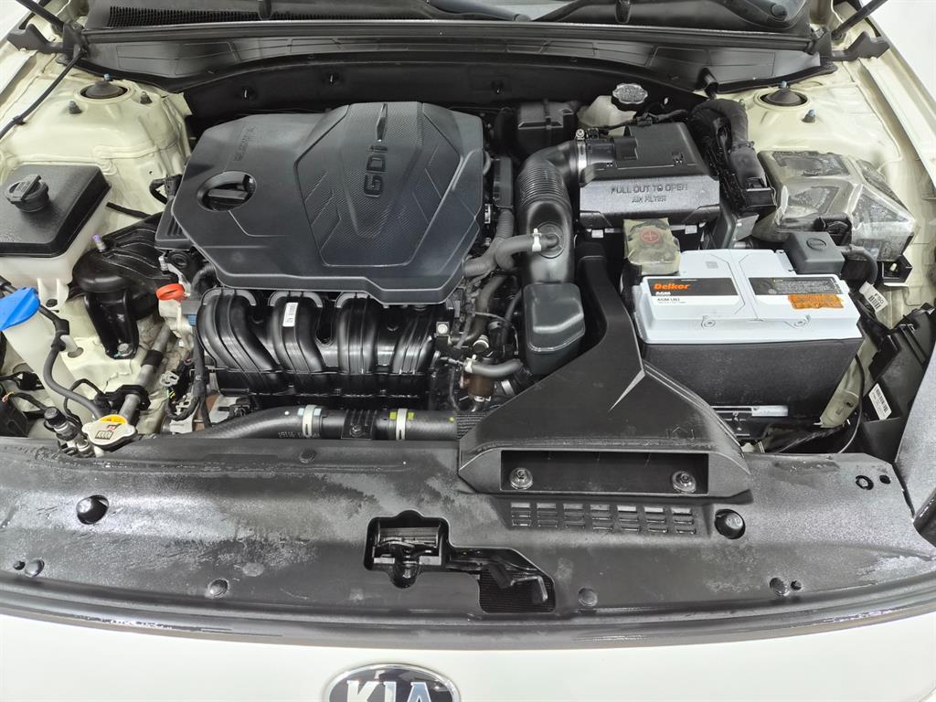 Kia K7 — photo 18
