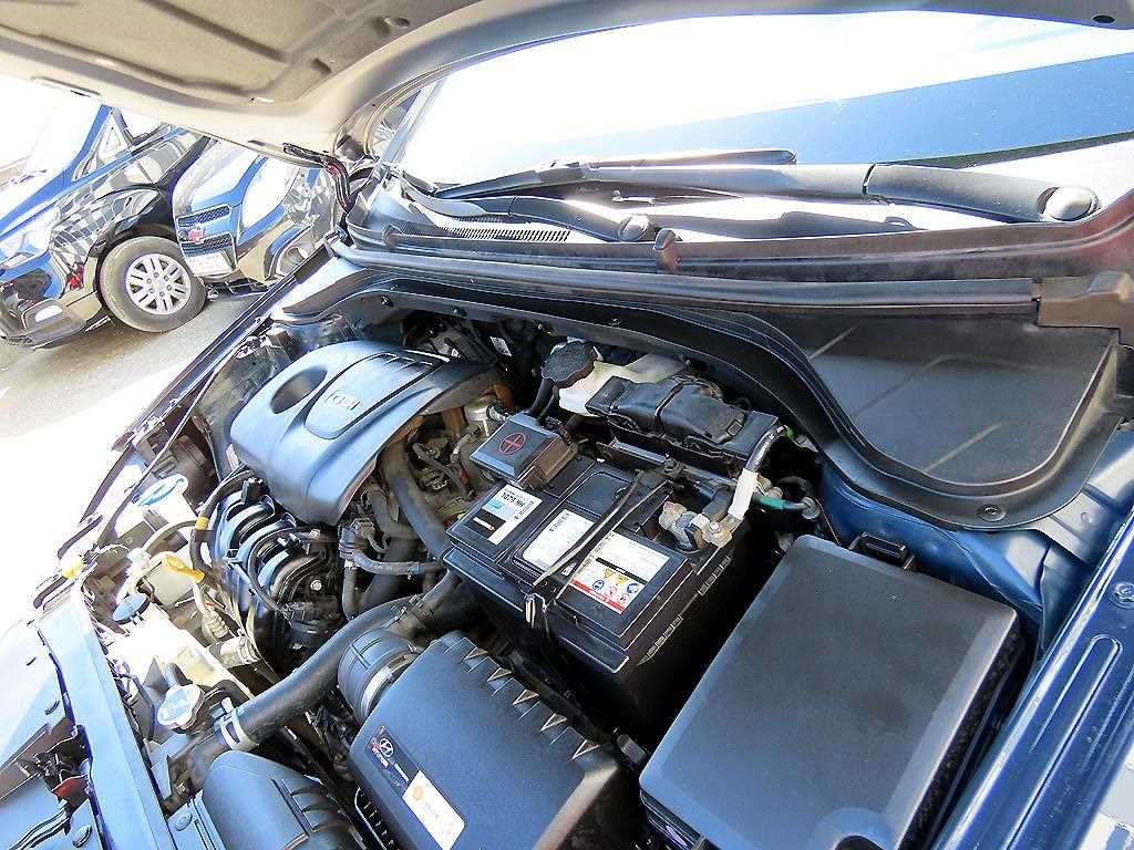Hyundai Avante — photo 18