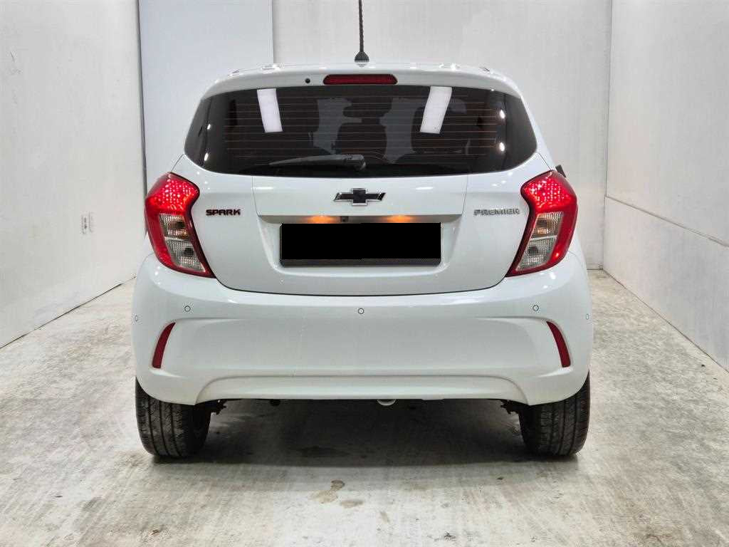 CHEVROLET Spark — photo 03