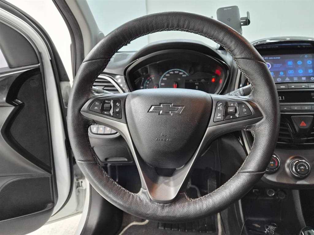 CHEVROLET Spark — photo 09
