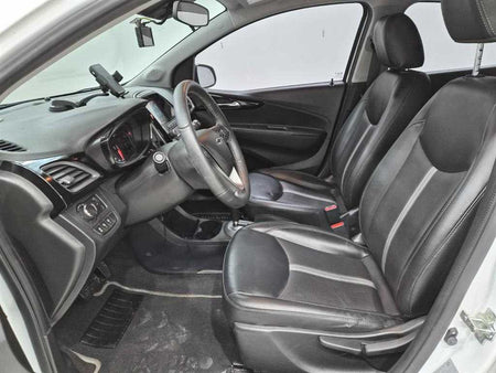 CHEVROLET Spark — photo 10