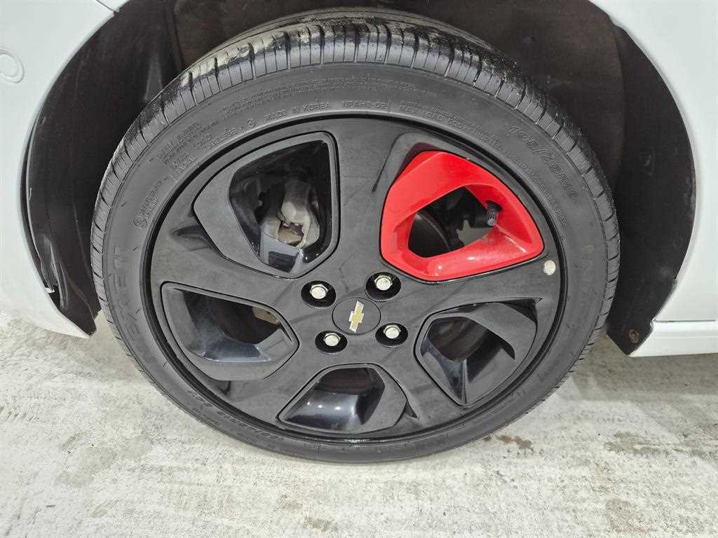 CHEVROLET Spark — photo 18