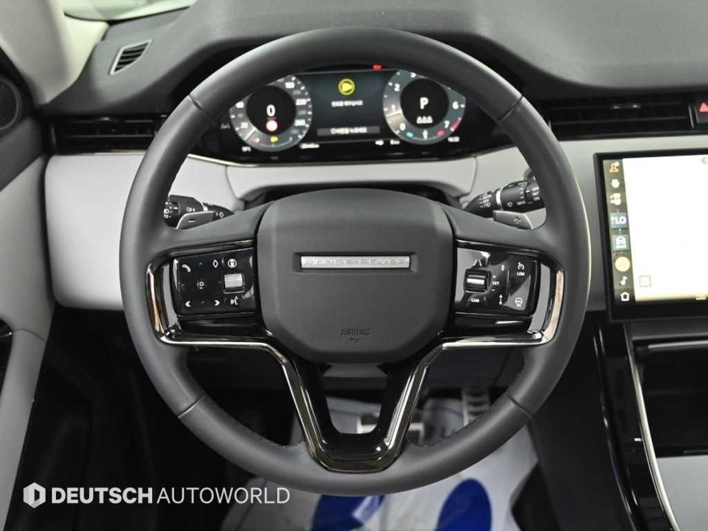 Land Rover Range Rover Evoque — photo 13