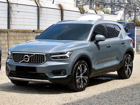 Volvo XC40 — photo 02