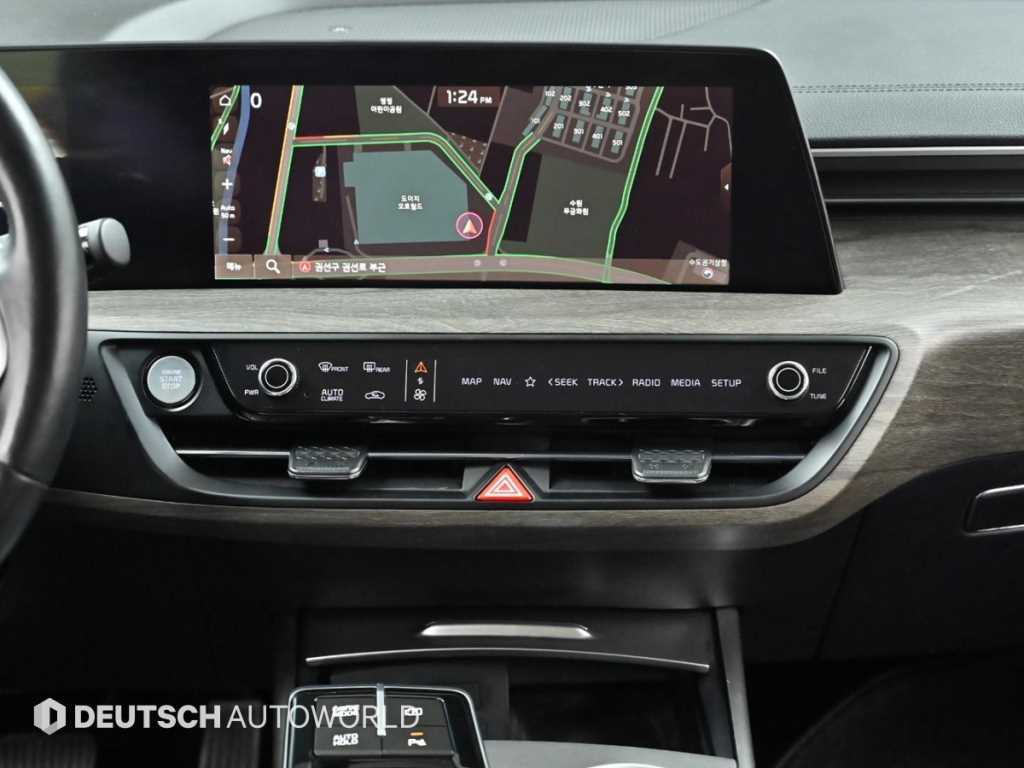 Kia K8 — photo 14