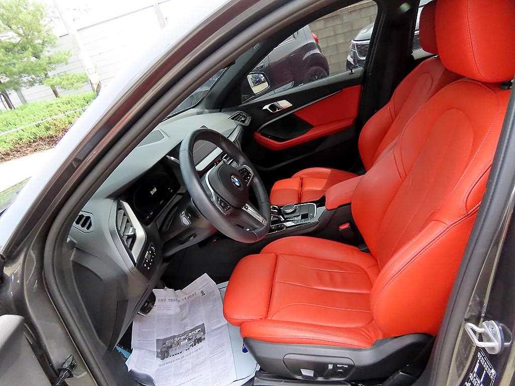 BMW 1-Series — photo 05