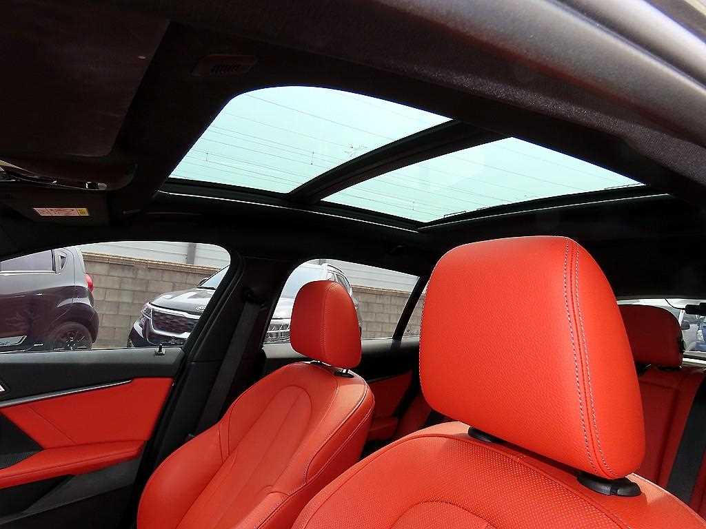 BMW 1-Series — photo 16