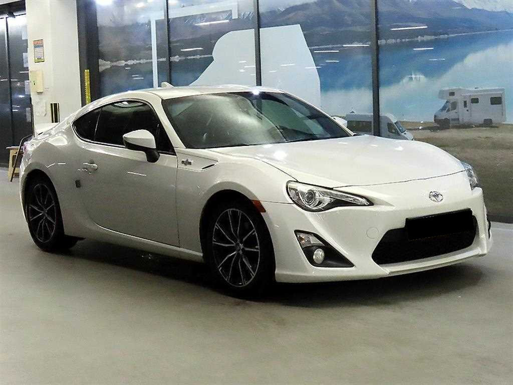 Toyota 86 — photo 01