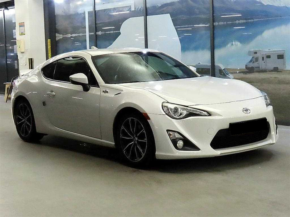 Toyota 86 — photo 01