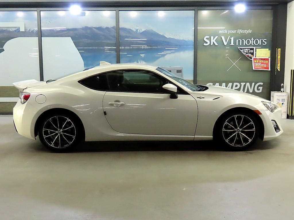 Toyota 86 — photo 03