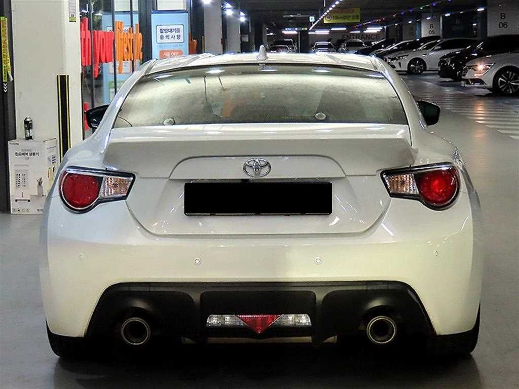 Toyota 86 — photo 05