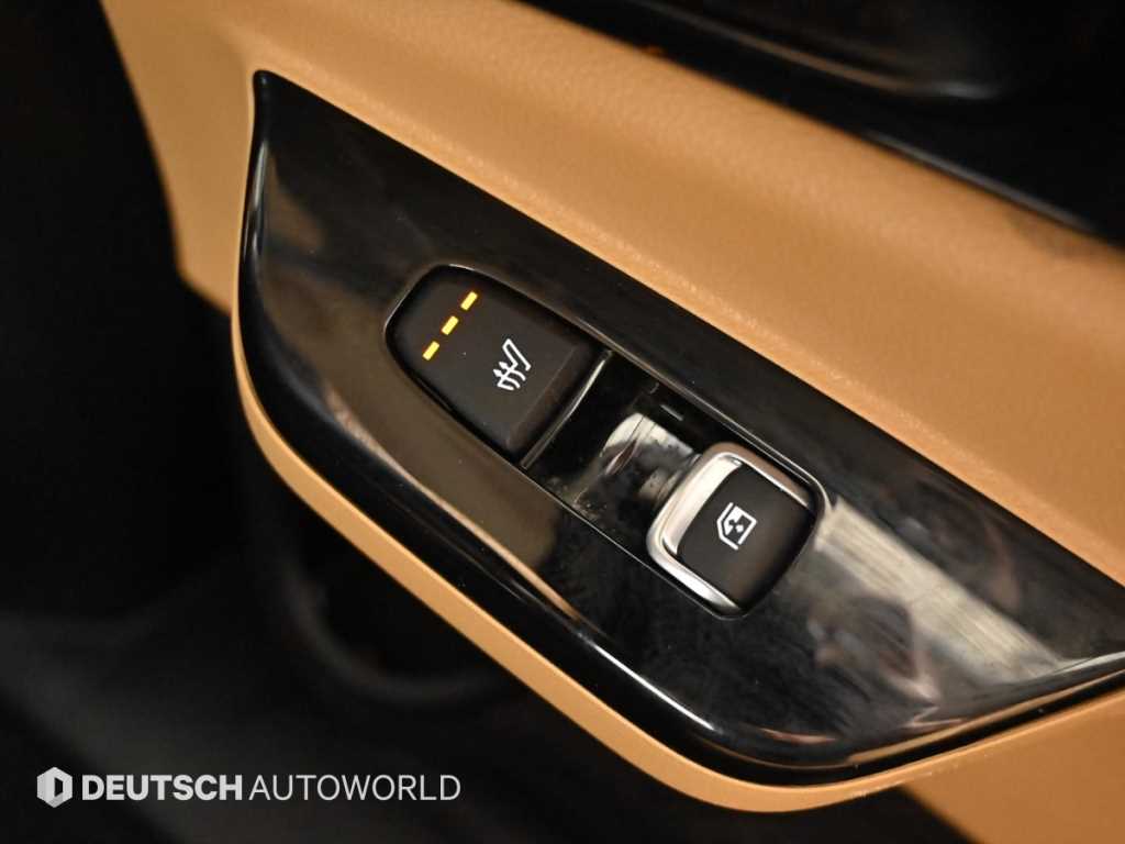 Kia Carnival — photo 16