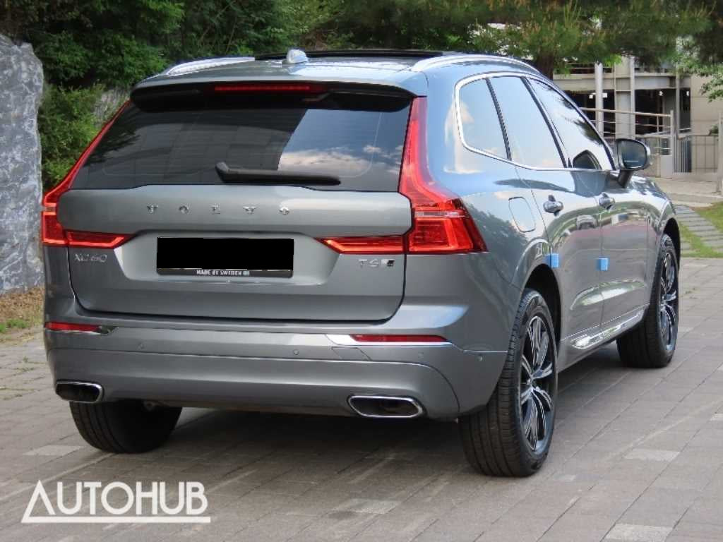 Volvo XC60 — photo 03
