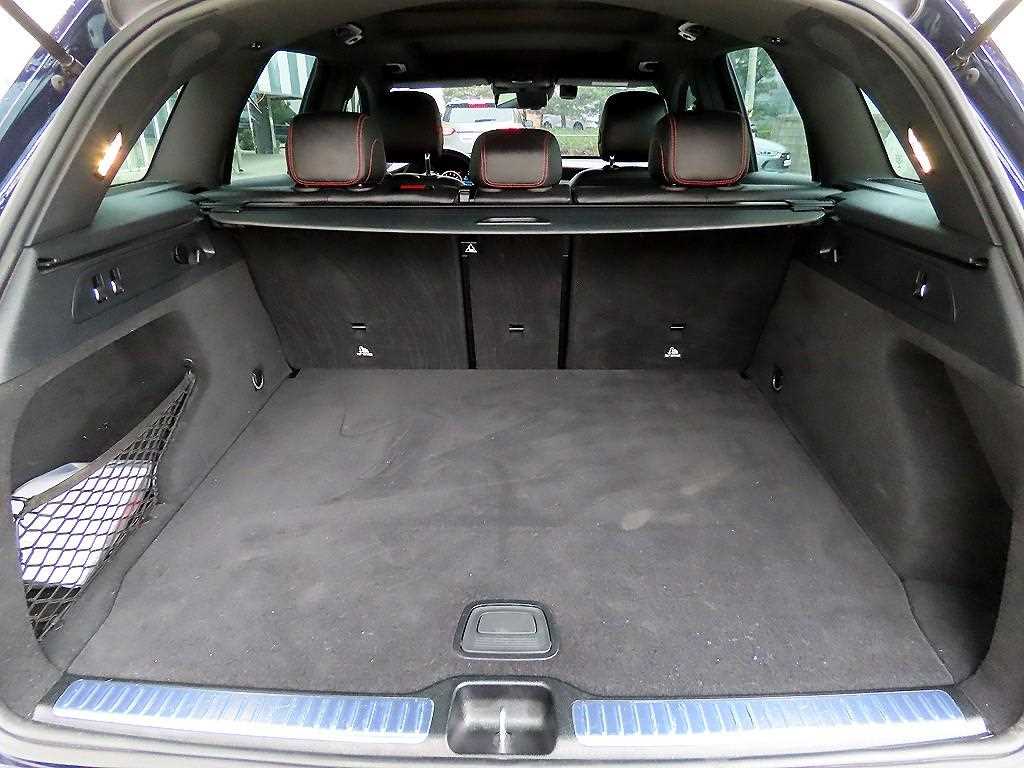 Mercedes-Benz GLC-Class — photo 16