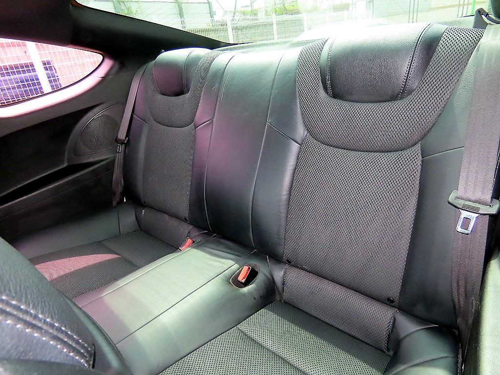 Hyundai Genesis — photo 06