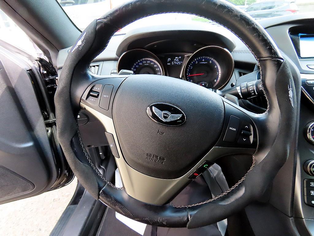Hyundai Genesis — photo 08