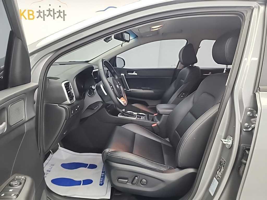 Kia Sportage — photo 11