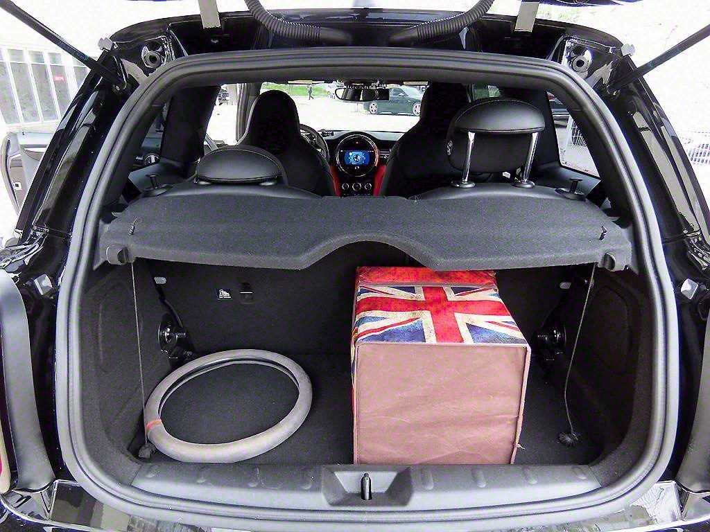 Mini Cooper — photo 18