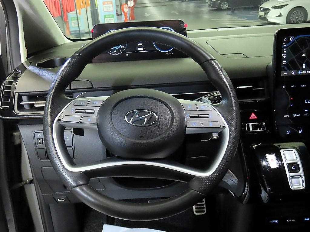 Hyundai Staria — photo 09