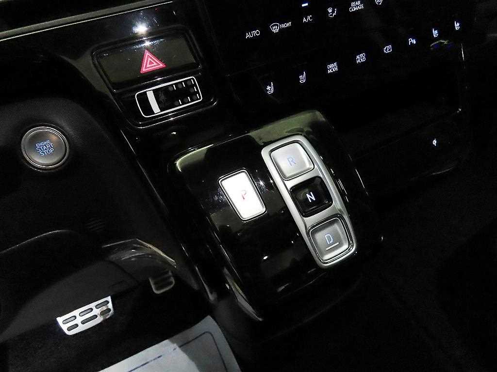 Hyundai Staria — photo 13