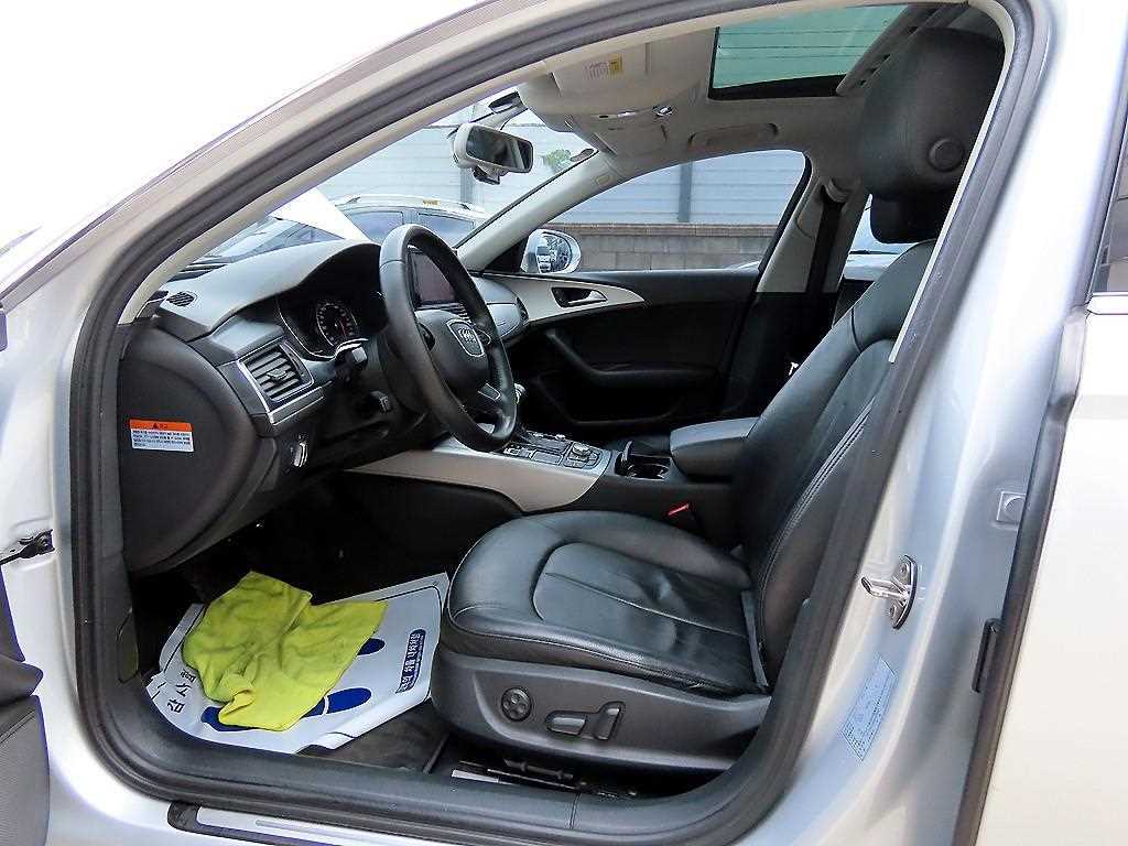 Audi A6 — photo 05