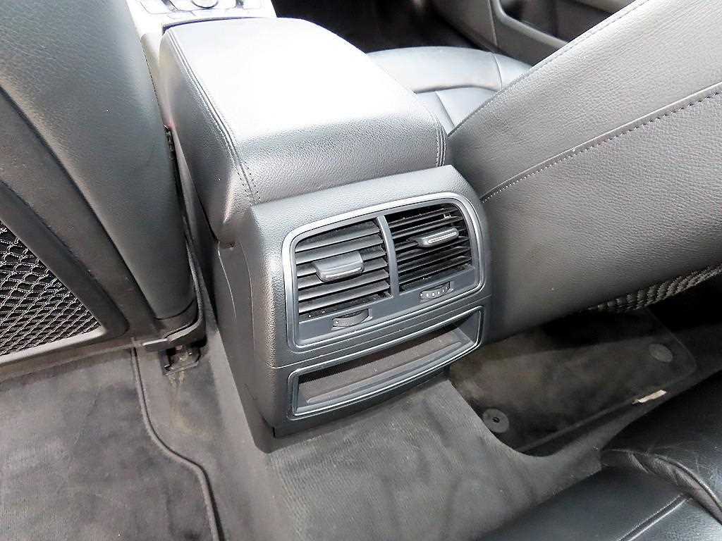 Audi A6 — photo 17