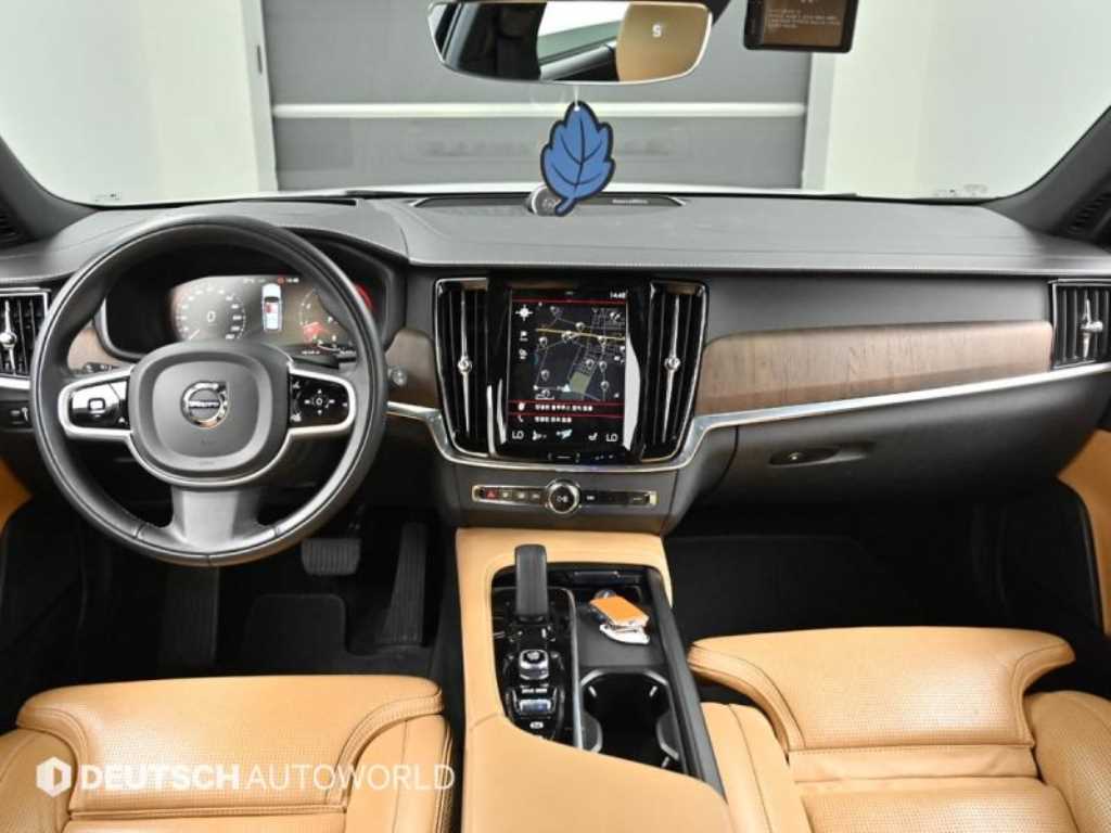 Volvo V90 — photo 07