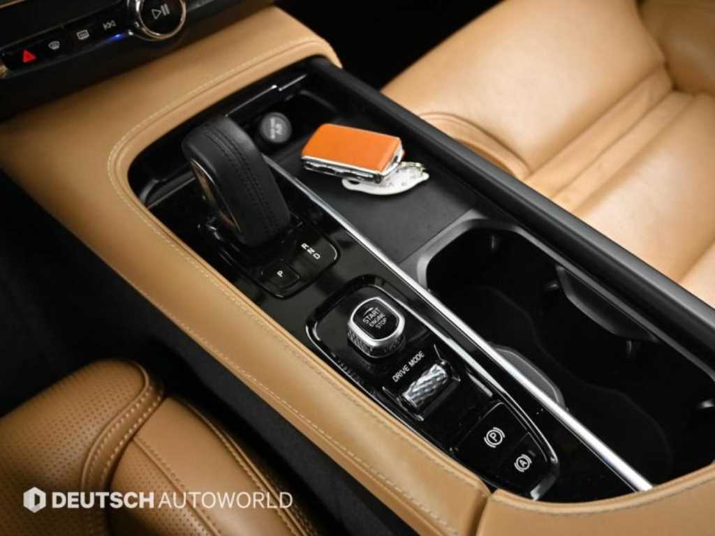 Volvo V90 — photo 09