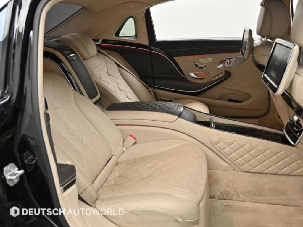 Mercedes-Benz S-Class — photo 12