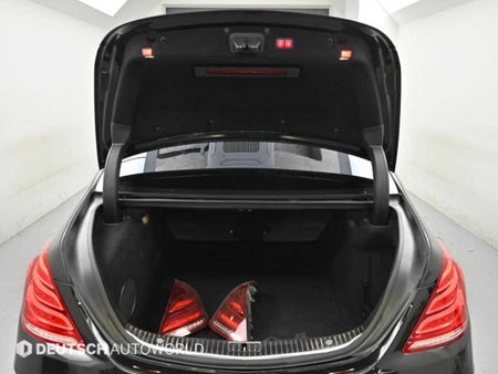 Mercedes-Benz S-Class — photo 19