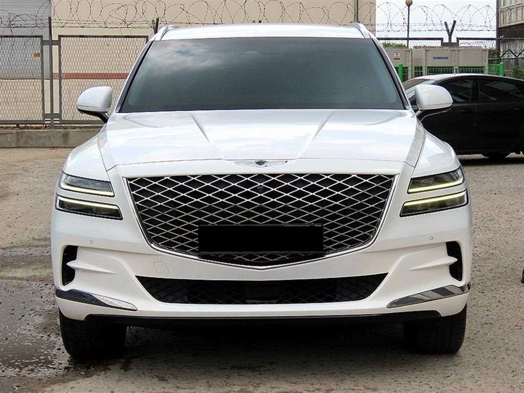 Genesis GV80 — photo 01