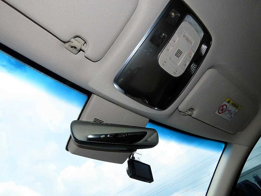 Genesis GV80 — photo 15