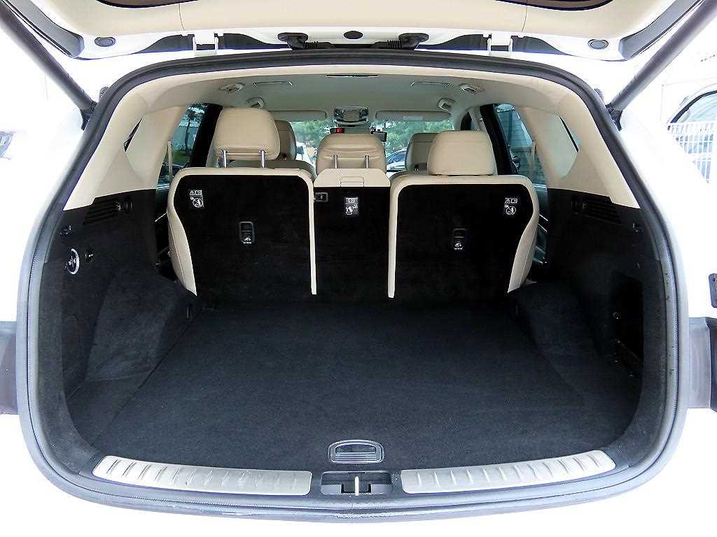 Genesis GV80 — photo 16