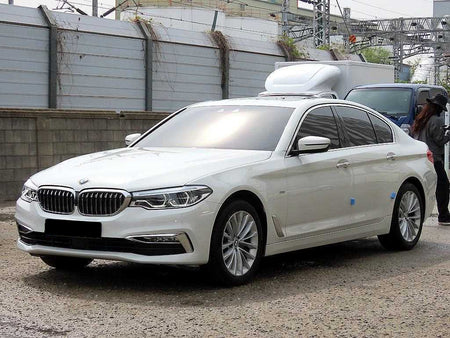 BMW 5-Series — photo 02