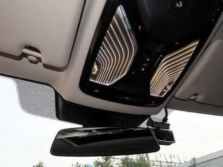 BMW 5-Series — photo 16