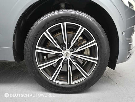 Volvo XC60 — photo 05