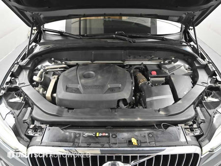Volvo XC60 — photo 06