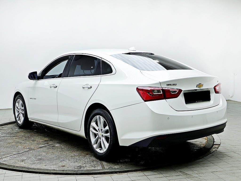 CHEVROLET Malibu — photo 04