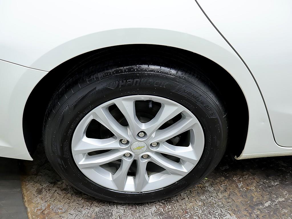CHEVROLET Malibu — photo 08